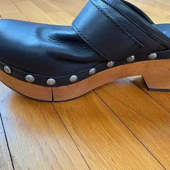 Free People Culver City Clogs Size 39 Leather Black Shoes Wooden - Picture 6 of 7